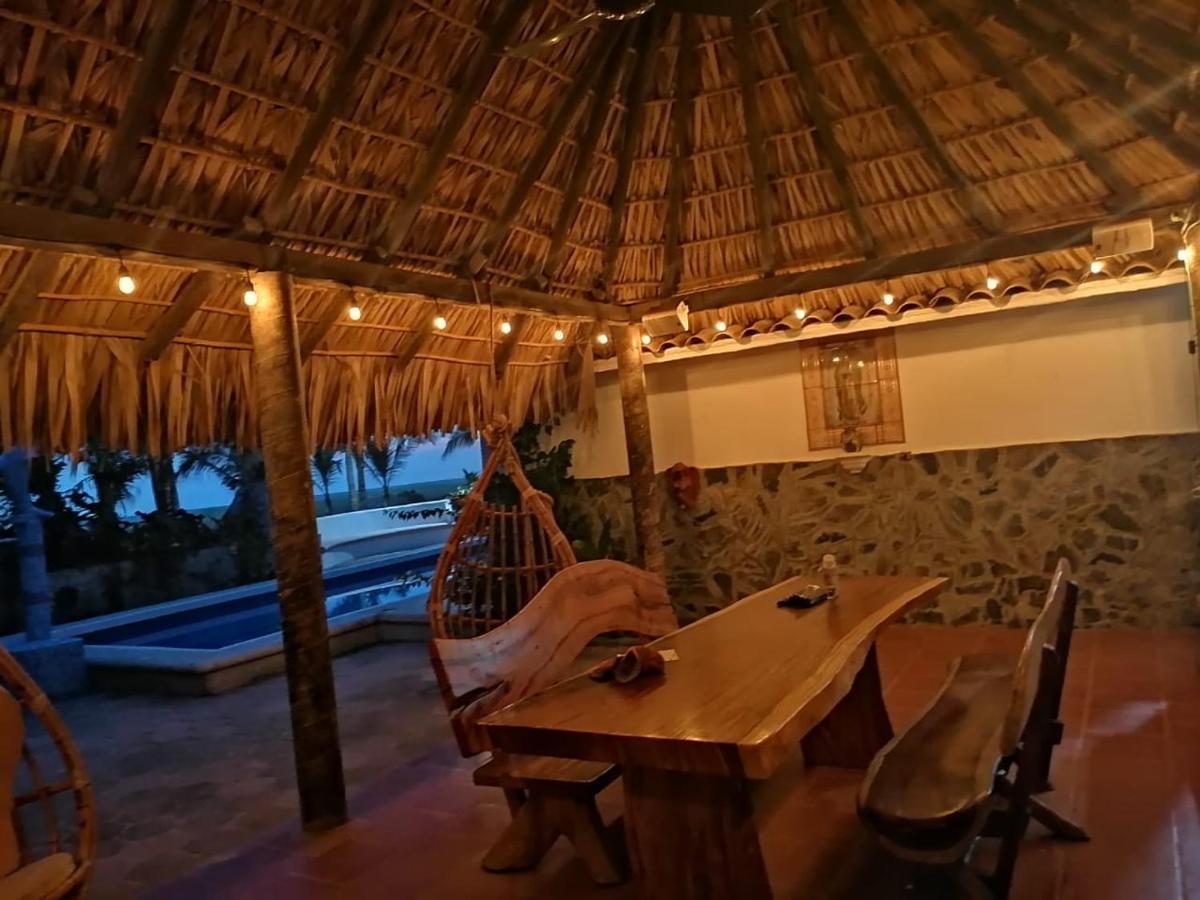 Casa Palma Beach House Brisas de Zicatela Buitenkant foto